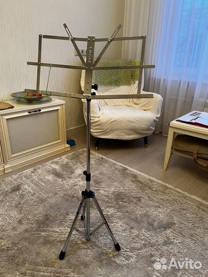 Пюпитр для нот