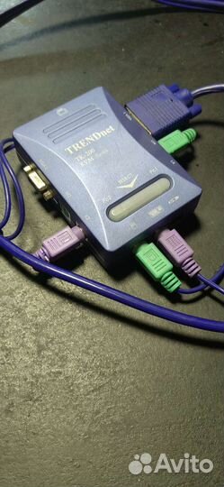 Trendnet tk-200 kvm Switch