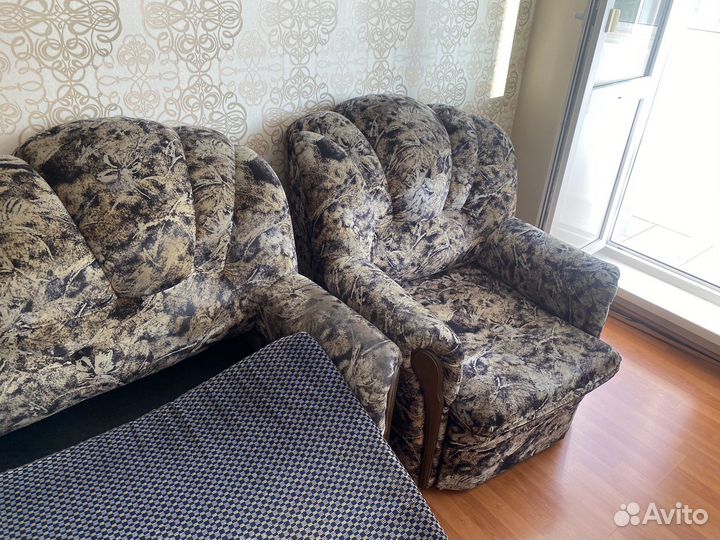 Химчистка дивана матраса мебели на дому