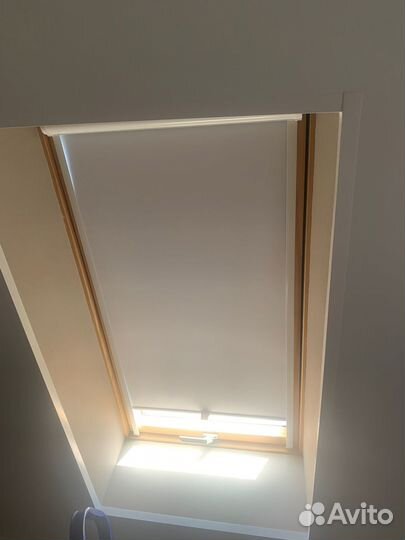 Жалюзи на мансардные окна