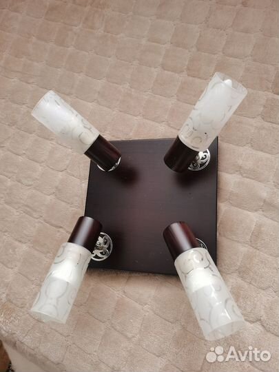 Люстра с лампочка и в комплекте