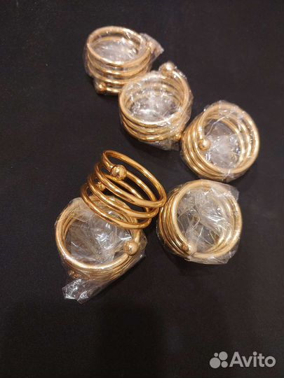 Кольца для салфеток золотые