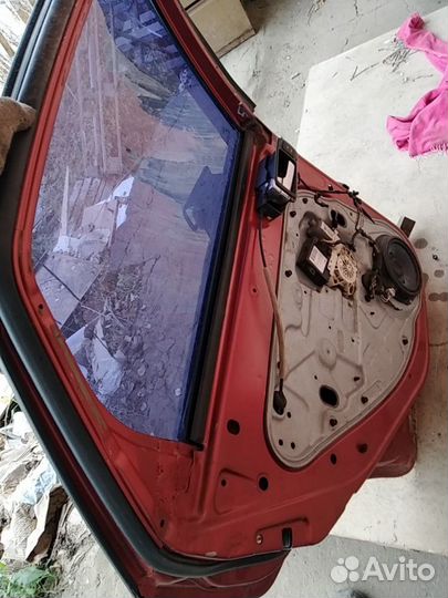 Дверь задняя левая Ford Focus 2