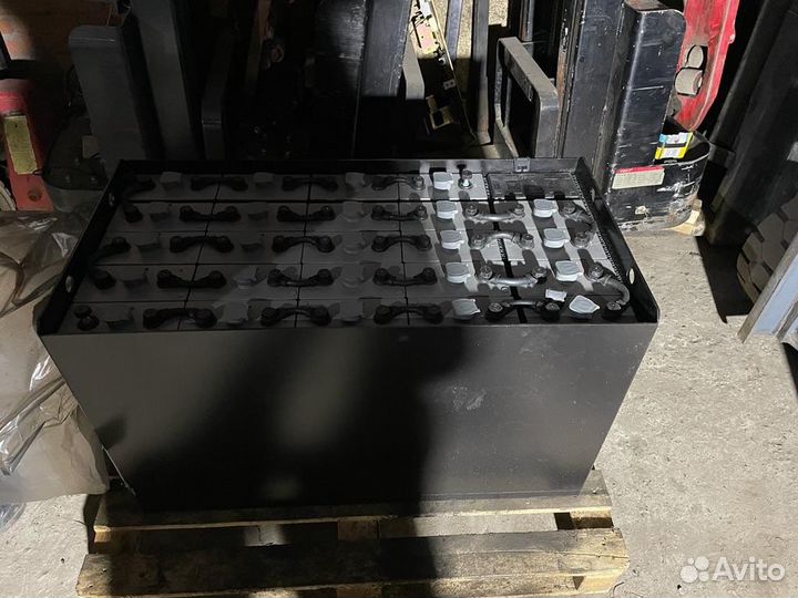 Вилочный погрузчик Nichiyu FBT15P-75BC-470M, 2011