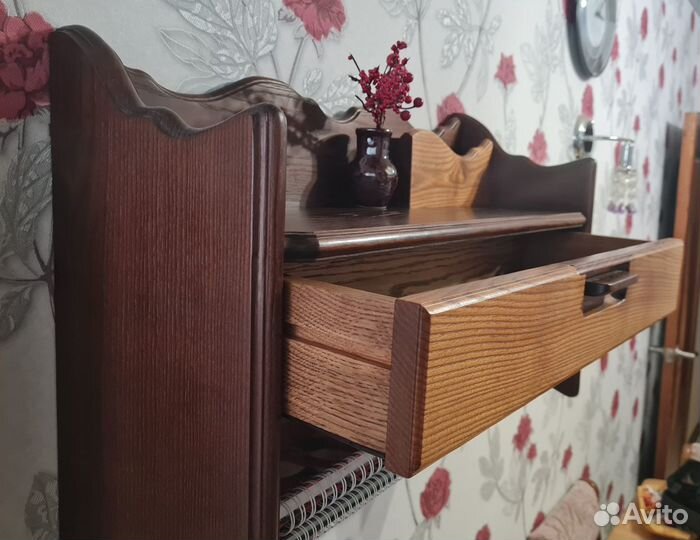 Полочка в прихожую