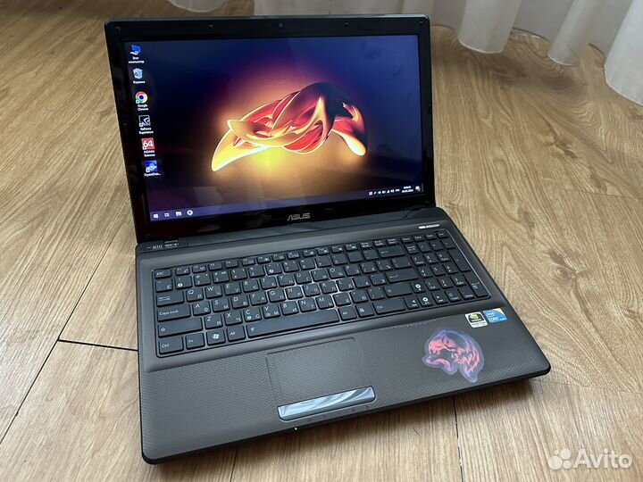 Asus. Core i3. Видео 2GB. 640GB