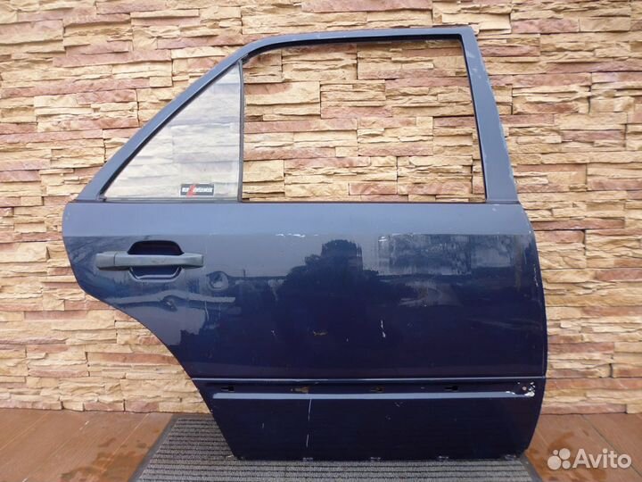 Мерседес W124 дверь задняя правая с 1984-1995