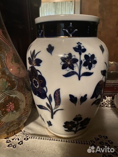 Фарфоровая ваза лфз