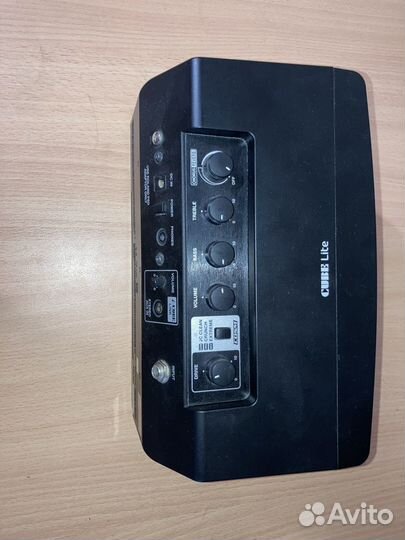 Roland cube lite комбоусилитель