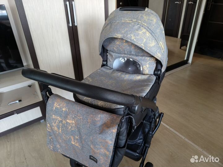 Коляска 3 в 1 Tako Corona