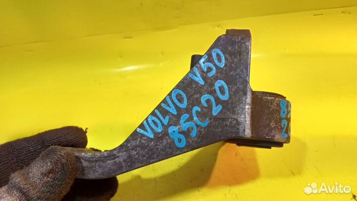 Кронштейн кпп для Volvo V50,S40,C30,C70