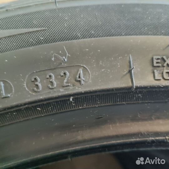 Roadstone Winguard Ice Plus 245/45 R19 102T