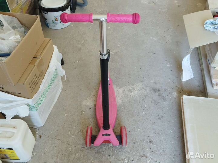 Самокат детский трехколесный