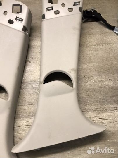 Рено аркана обшивка центральной стойки