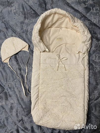 Конверт с шапочкой на выписку с кружевом