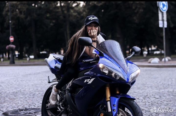 Аренда мотоцикла для фотосъемки Yamaha R1