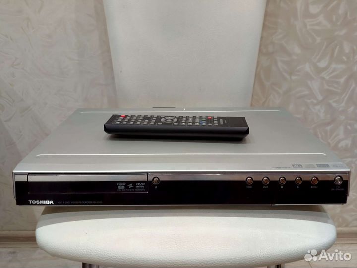 DVD/HDD рекодер toshiba RD-xs25sr