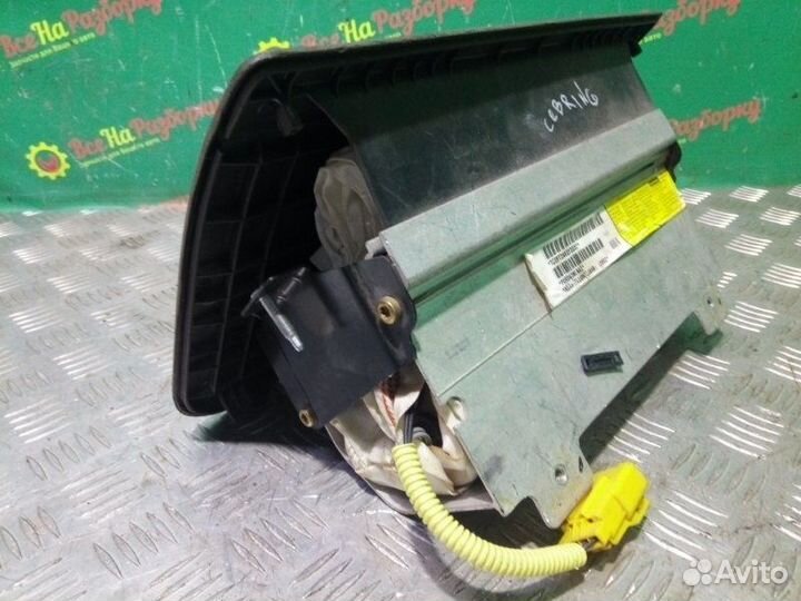 Подушка безопасности AirBag пассажира Chrysler