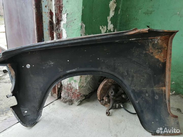 Крылья передние на ваз 2103,06