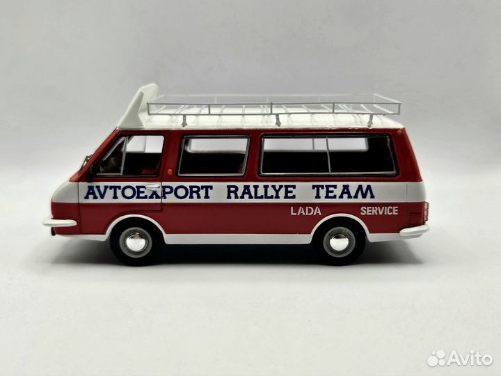 Модель автомобиля RAF 2203 техничка