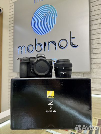 Nikon Z5 Kit 24-50mm F4.5-6.3 VR