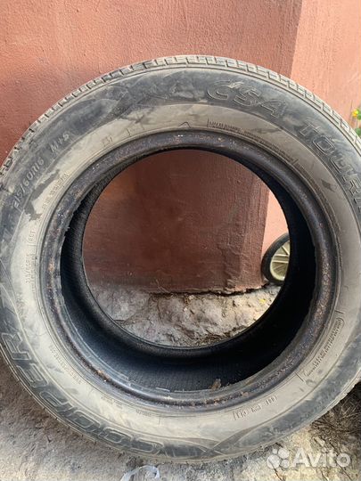 Continental ContiIceContact 215/60 R16 и 215/65 R16