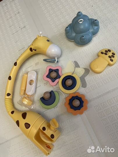 Мобиль для детской кроватки Жираф tumama