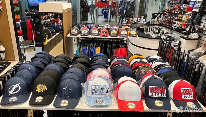 Кепка бейсболка с хоккейным лого кхл,NHL