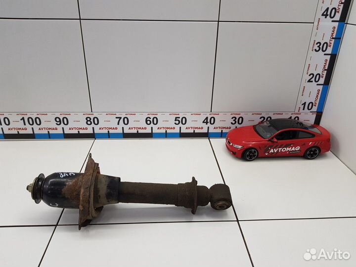 Амортизатор задний (Toyota Avensis)