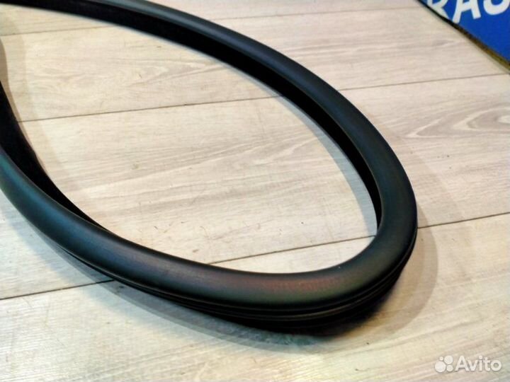 Уплотнитель дверного проема передний Bmw 528I F10
