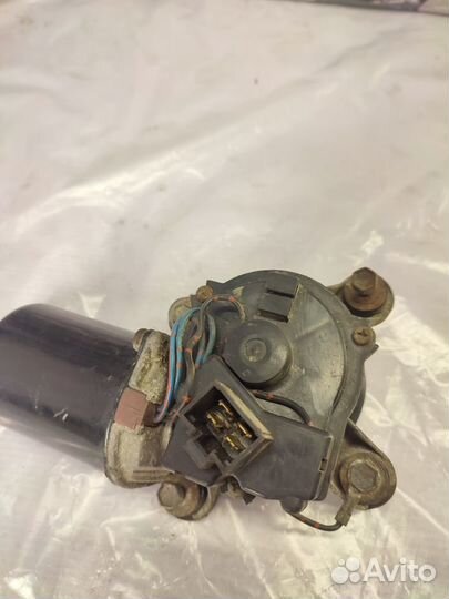 Моторчик передних дворников Mitsubishi Pajero 2