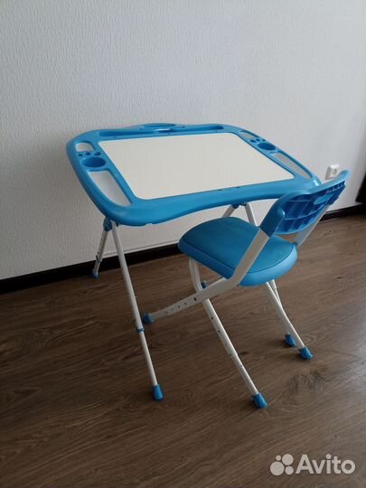 Растущая парта (Стол и стул)