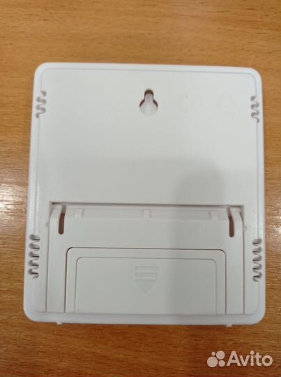 Измеритель температуры и влажности