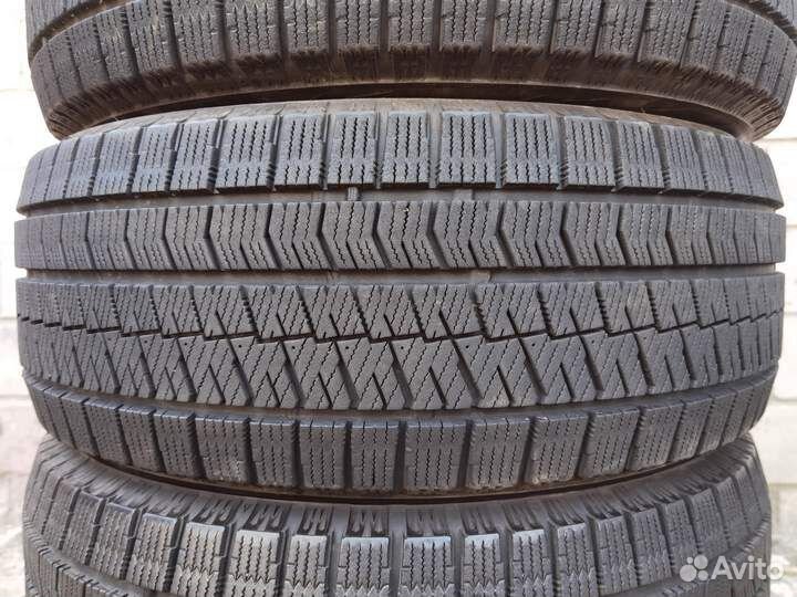 Bridgestone Blizzak VRX2 205/55 R16 97H