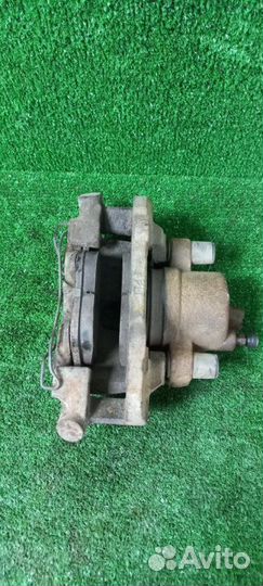 Суппорт тормозной передний правый Mazda Mazda3 BK