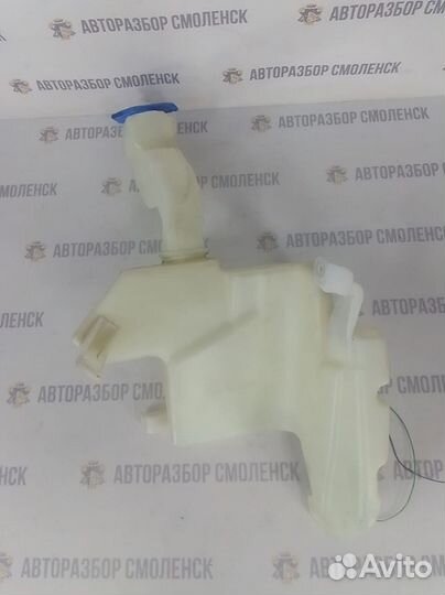 Бачок омывателя VW Passat B5/B5+