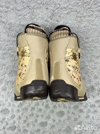 Ботинки для сноуборда 34eur Burton emerald