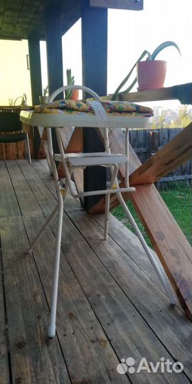 Стульчик для кормления