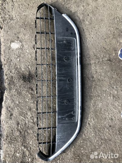 Решетка бампера нижняя Форд Фокус 2 рестайлинг