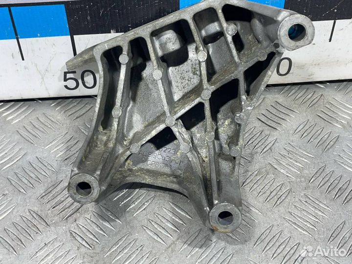 Б/У Кронштейн двигателя правый (1,4) Opel A#001