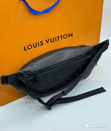 Поясная сумка Louis Vuitton Discovery PM