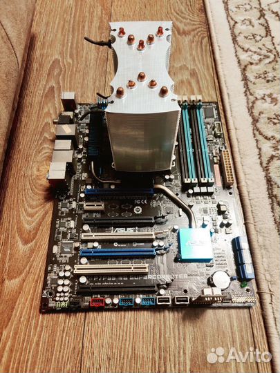 Материнская плата LGA 1156