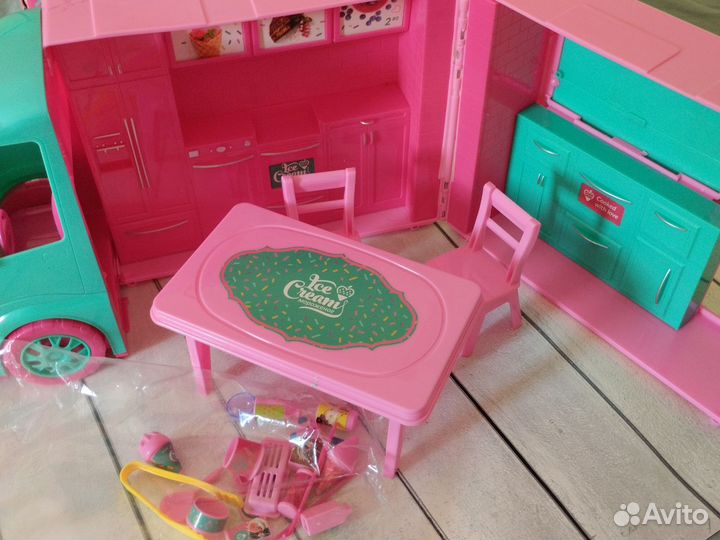 Фургон с мороженым