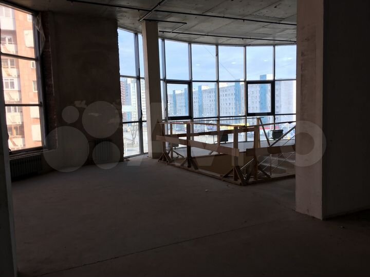 Помещение свободного назначения, 1000 м²