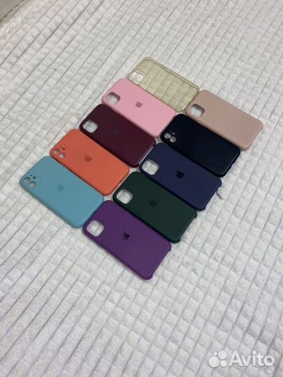 Чехлы на телефон iPhone 11