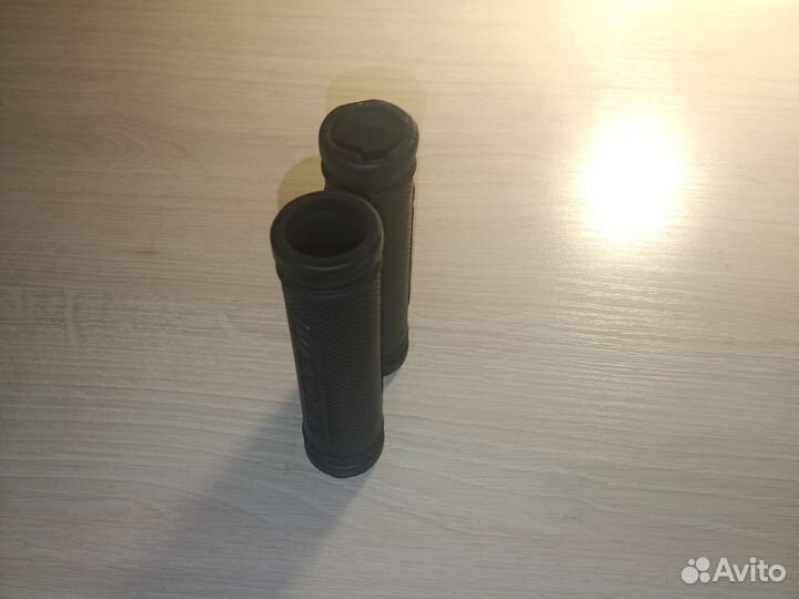 Грипсы для велосипеда