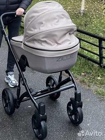 Коляска 2 в 1 Zille by Tutis