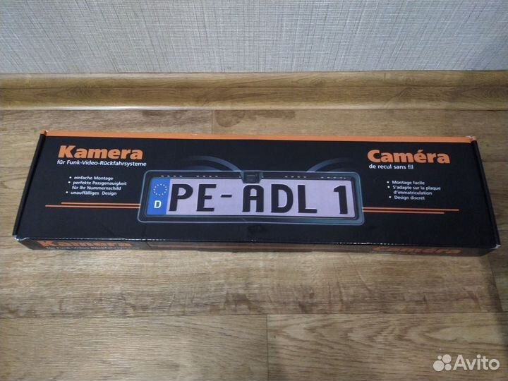 Камера заднего вида в рамке номера. Новая