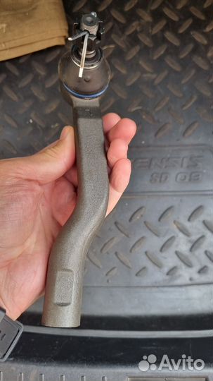 Рулевой наконечник toyota avensis 3