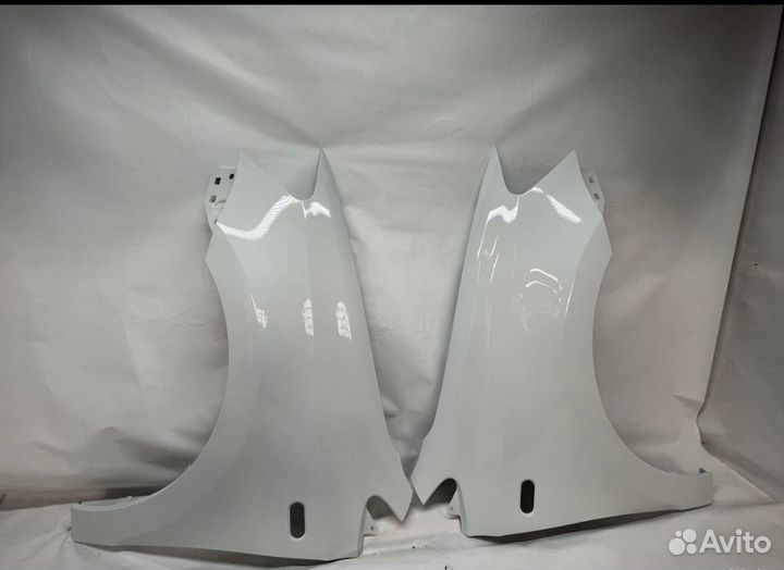 Крылья передние Volkswagen Polo 2010-2020 в цвет